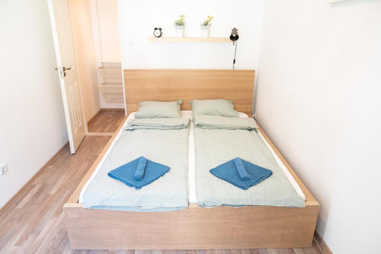 N28 Condo Apartment Next To Andrassy. بودابست المظهر الخارجي الصورة
